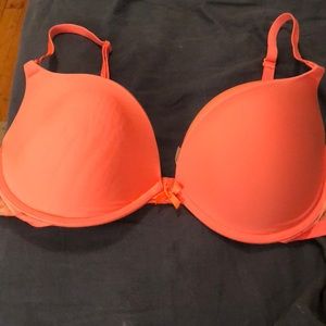 Victoria’s Secret push up bra